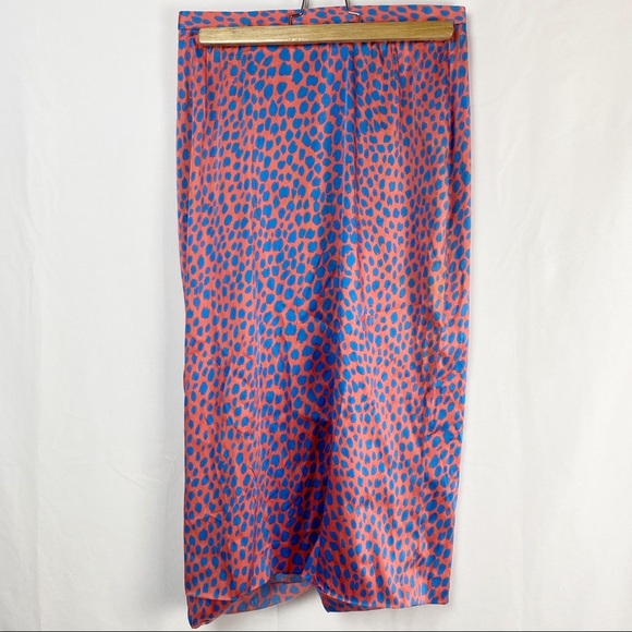 DOLCE & GABBANA Leopard Print Pencil Skirt - Picture 1 of 7